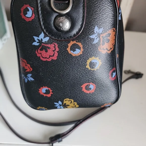 Coach Bennett Black Floral Women's Satchel Bag - Picture 3 of 6